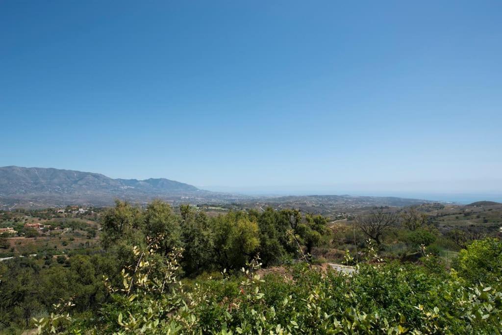 Luxury Apartment With Sea Views, Golf, Gym, Spa, 7 Pools Ojén Exterior foto